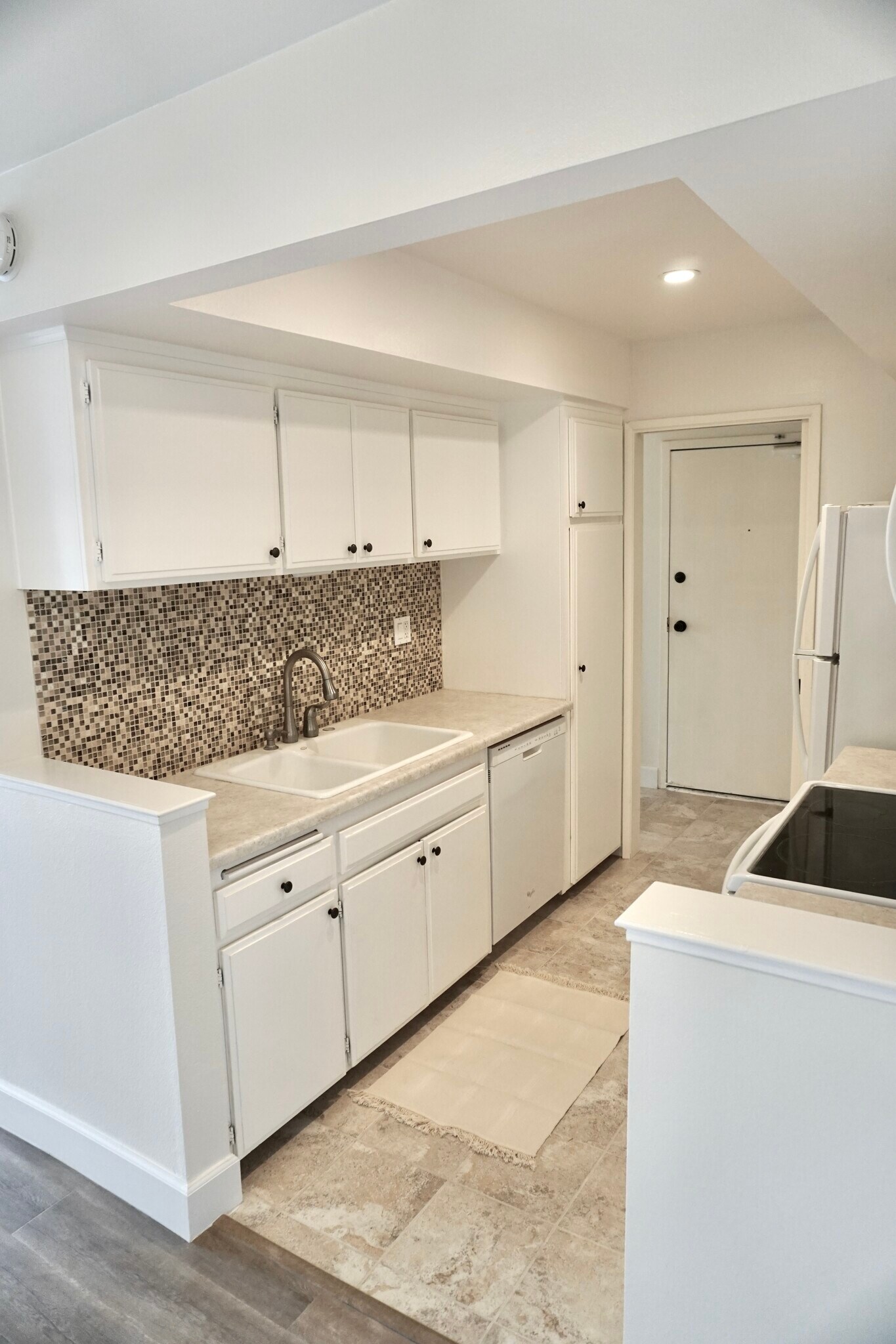 Building Photo - 1803 E Ocean Blvd