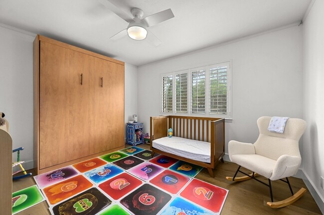Building Photo - 1300 Pasaguarda Dr