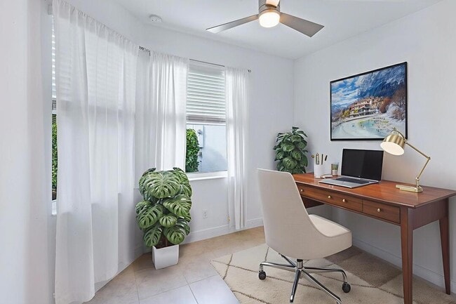 Building Photo - 2590 Bella Vista Cir