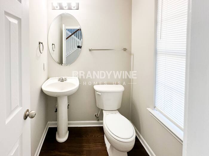 Building Photo - 5210 Summer Brooke Ct