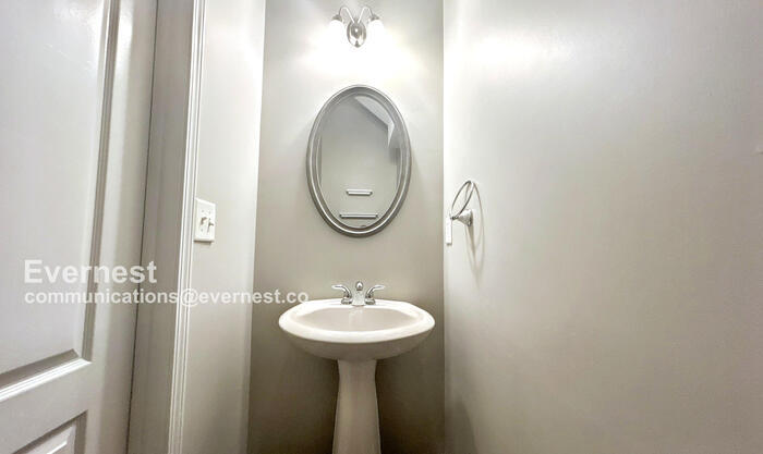 Building Photo - 5720 Singlebriar Ct