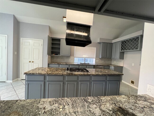 Building Photo - 3311 Ashlock Dr