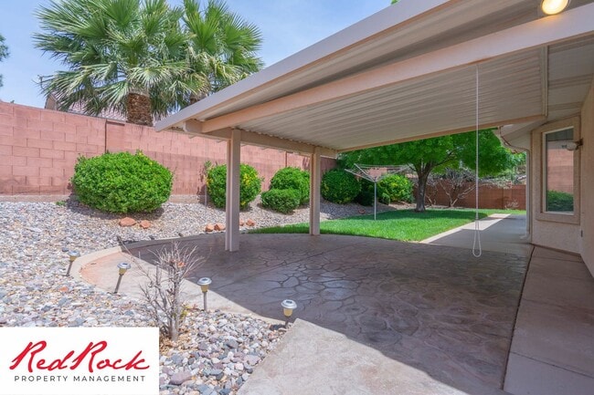 Building Photo - 3 Bed 2 Bath Home in Ivins with Views of Red Mountain