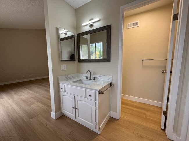 Building Photo - Beautiful Home | Completely Remodeled