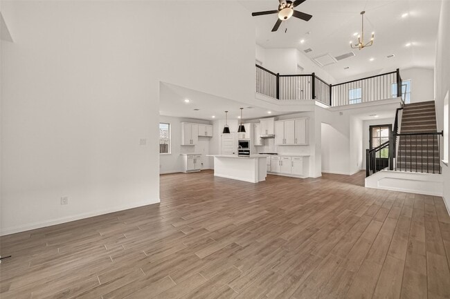 Building Photo - 7327 Blue Gentiana Ln