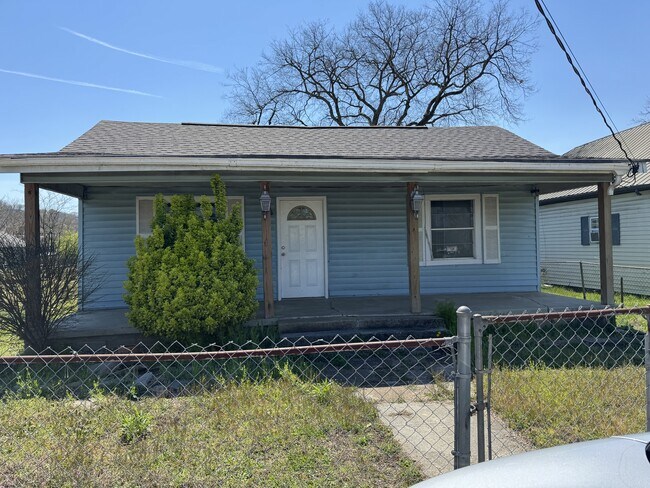 Primary Photo - 1602 E 48th St