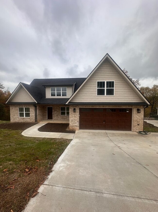 Building Photo - Basement Apartment 1BR/1BA New build in Clinton