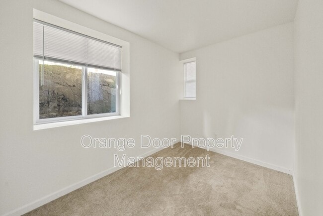 Building Photo - 5101 N 45th St