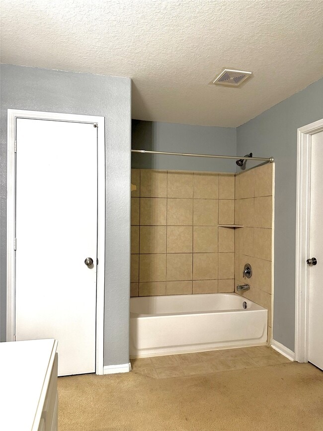 Building Photo - 16763 N Blue Jay Dr