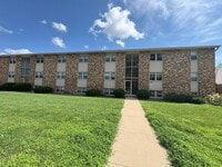 Building Photo - 309-311 Robinhood