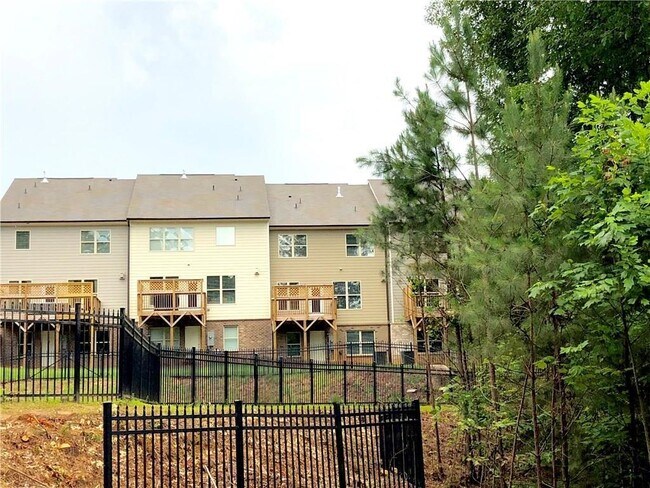 Building Photo - 5530 Bright Cross Wy