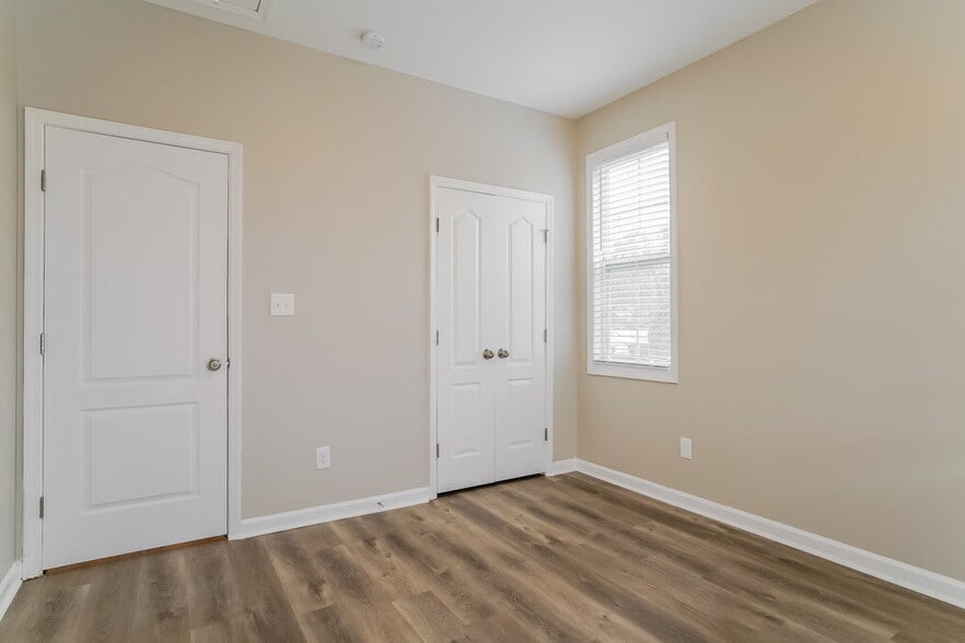 Building Photo - 2533 Friendly Trail