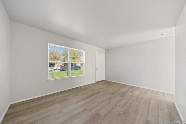 Building Photo - 4802 Castle Shield