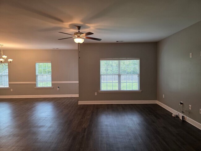 Building Photo - Belmont Glen! South Effingham Schools! Community Amenities!