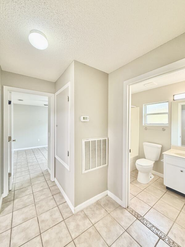 Building Photo - 2140 Mystic Ring Loop
