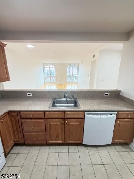 Building Photo - 53 W Palisade Ave