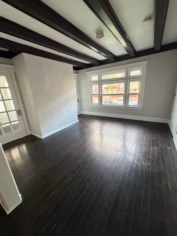 Building Photo - 691 Elizabeth Ave