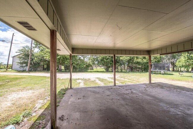 Building Photo - 1801 Cheryl Dr