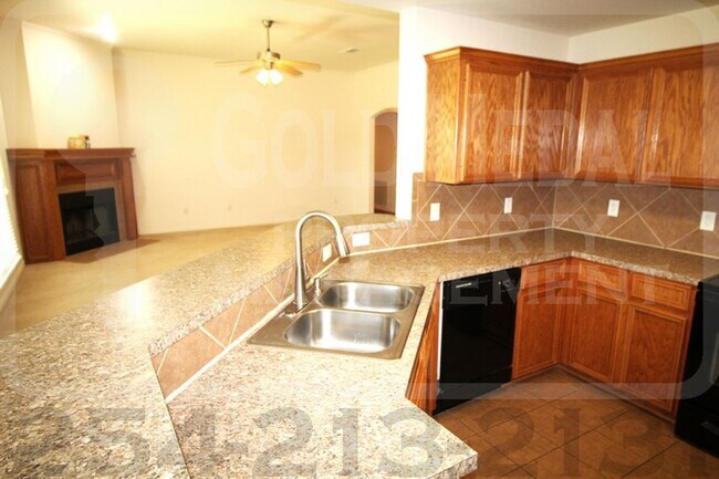 Building Photo - Fresh Vibes on Llano Estacado – Your Next Chapter Starts Here!