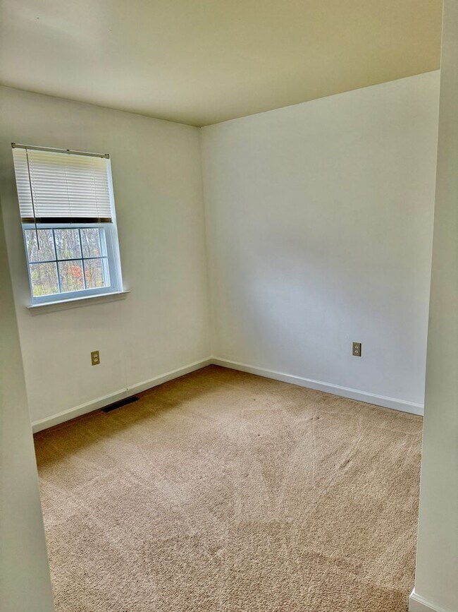 Building Photo - 678 ROCKWOOD DRIVE ELIZABETHTOWN, PA 17022