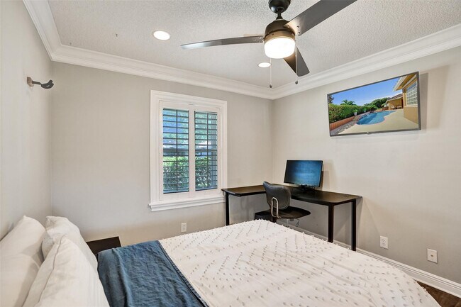 Building Photo - 4142 NW 58th Dr
