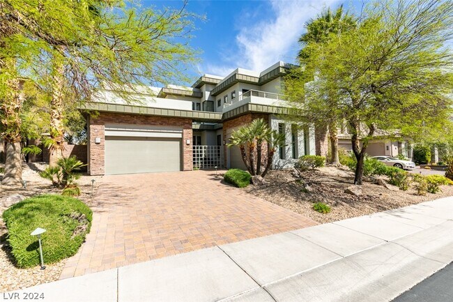 Primary Photo - 483 Toucan Ridge Ct