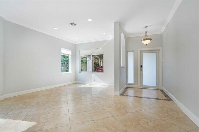 Building Photo - 1828 NW 48th Terrace
