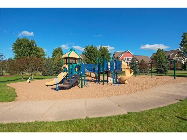 Building Photo - 15430 Eagle Creek Way