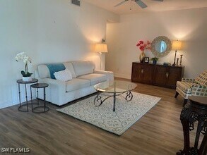 Building Photo - 600 Diamond Cir