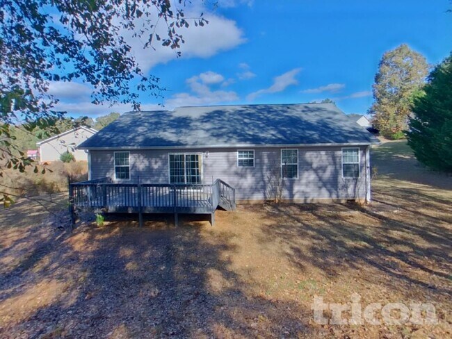 Building Photo - 6 Alderwood Ct