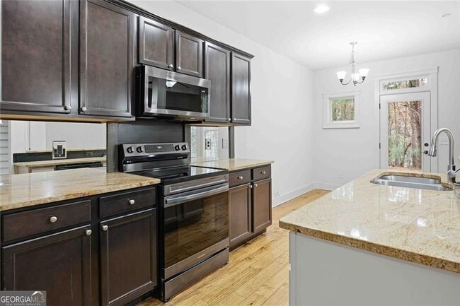 Building Photo - 501 Ridge View Crossing