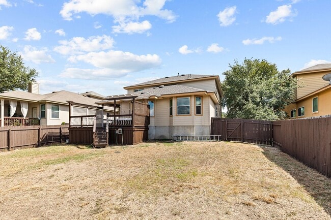 Building Photo - Fabulous 4 Bedroom Home in The Preserve at Indian Springs ~ Hot Tub ~ Great Amenities!