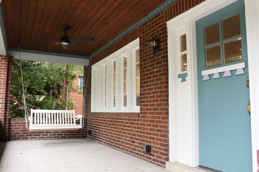 Building Photo - 1125 Heberton St
