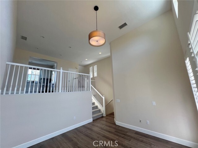 Building Photo - 46 Hinterland Way