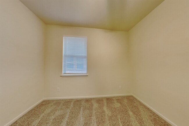 Building Photo - 17910 Cypress Valley Ln