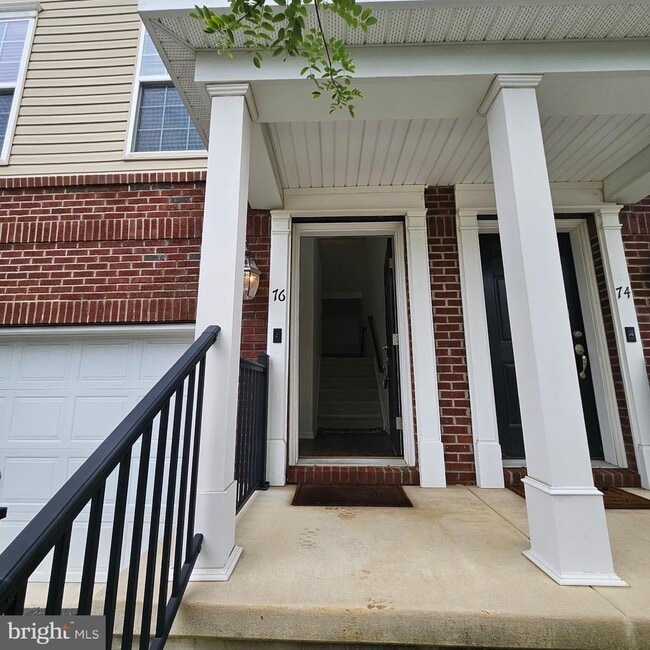 Building Photo - 76 Kramer Ct