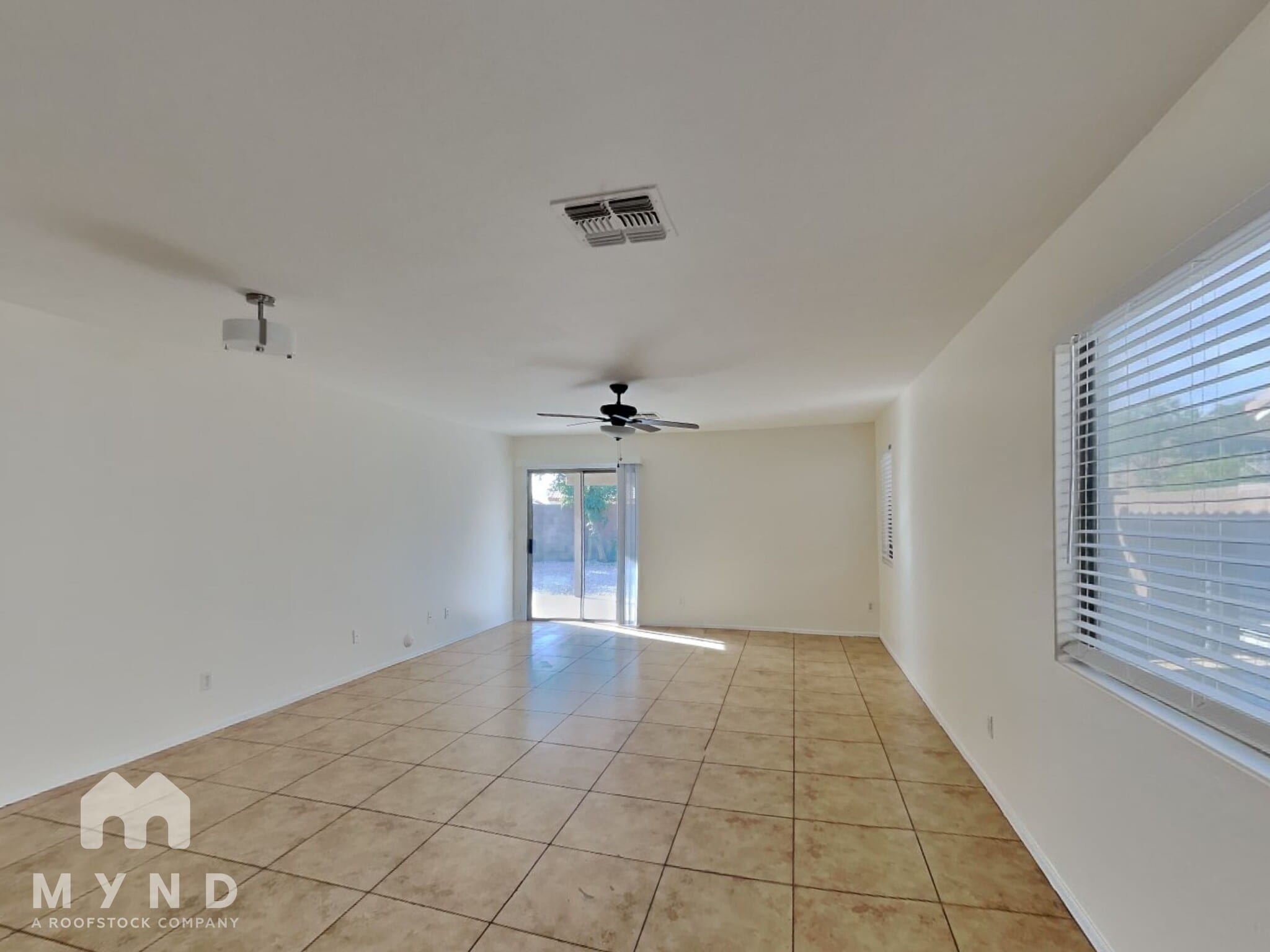 Building Photo - 3110 S 100th Dr