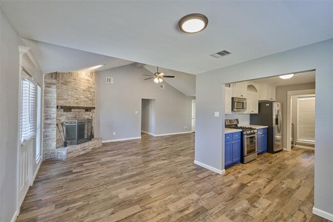 Building Photo - 29030 Deadwood Ln