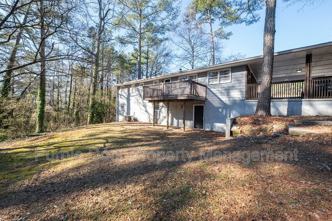 Building Photo - 465 N Hairston Rd