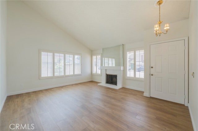 Building Photo - 112 N Avenida Palmera