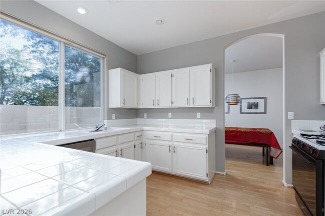 Building Photo - 256 Horizon Pointe Cir