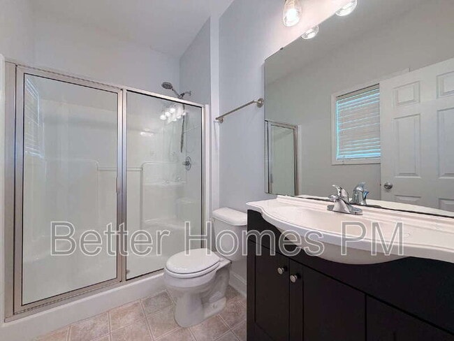 Building Photo - 701 E Martin St