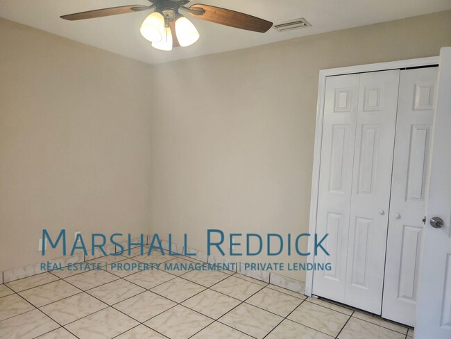 Building Photo - Single Family Home in Cape Coral - 4 Bedro...