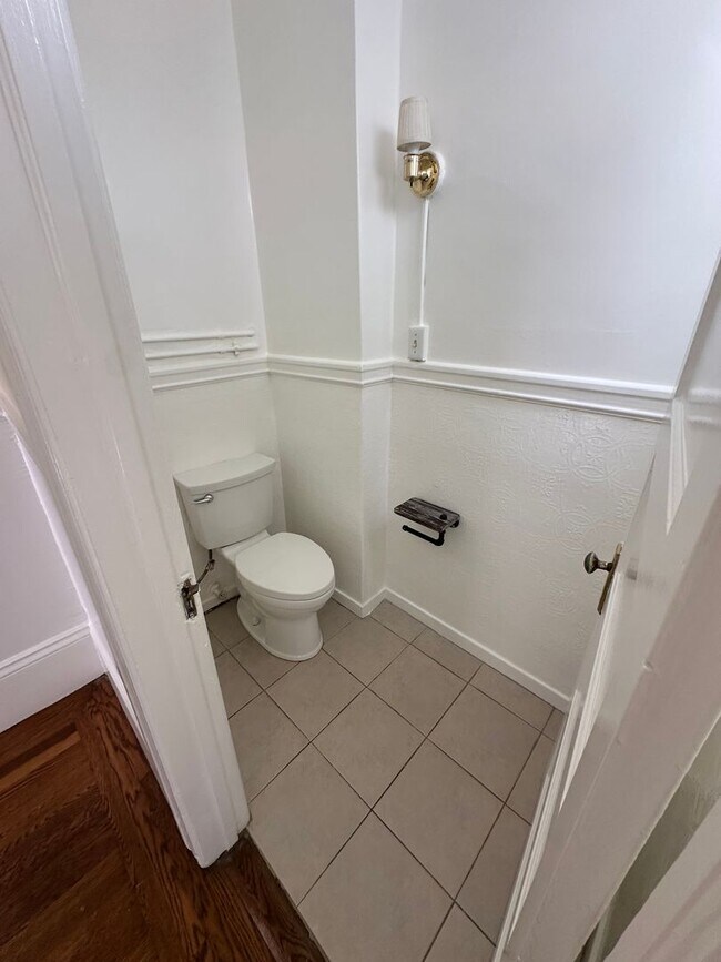 Building Photo - 438-440 Castro Street (7028rc)