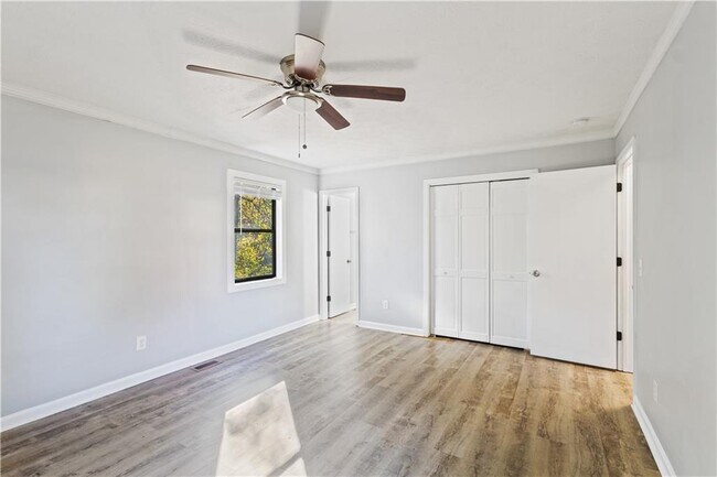 Building Photo - 2998 Crooked Creek Rd NW