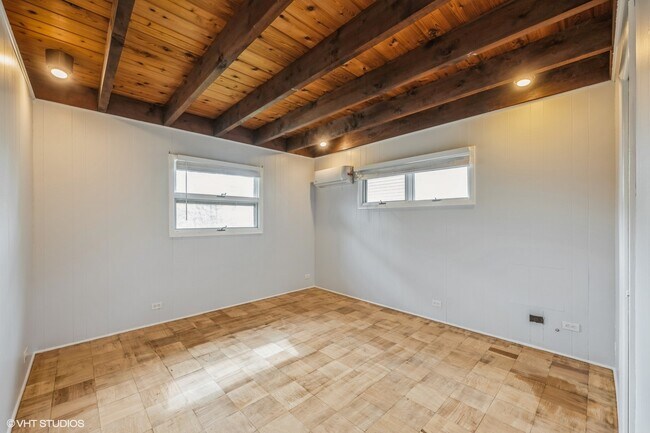 Building Photo - 1317 Ferndale Ave