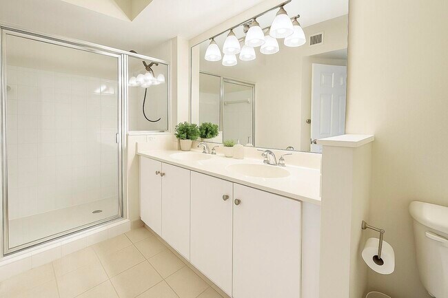 Building Photo - 3416 Tuscany Way