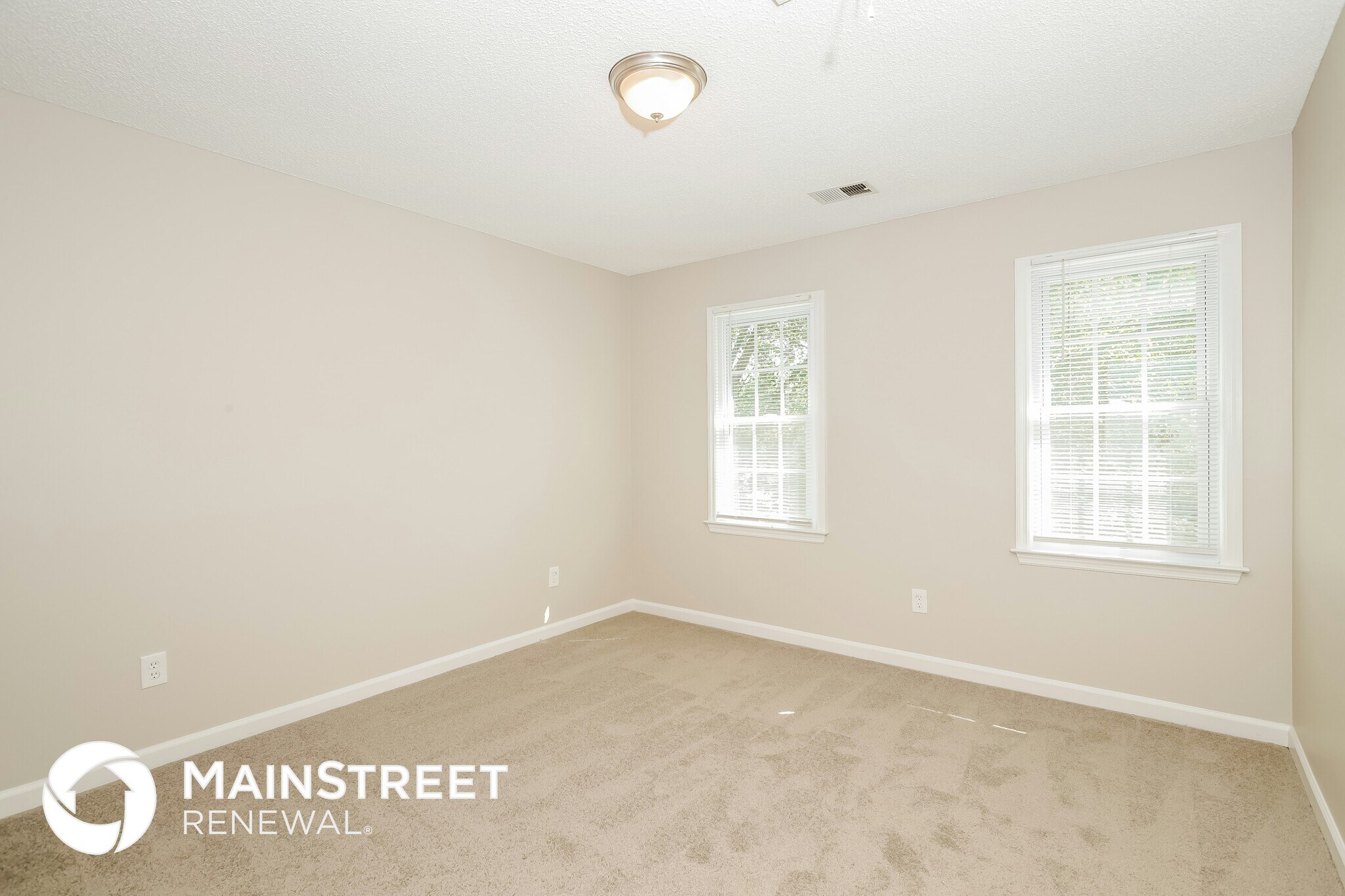 Building Photo - 1384 Grindenwald Dr
