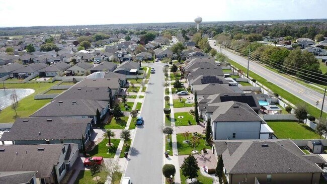 Building Photo - 1301 Clear Brook Pl