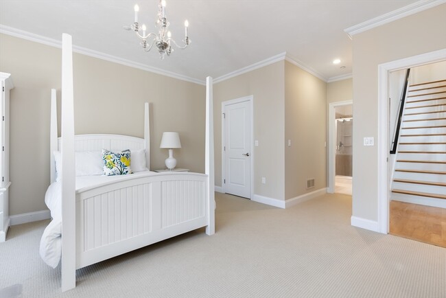 Building Photo - 239 Washington St